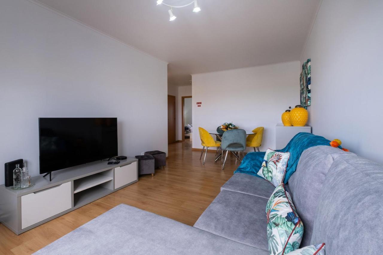 Happy Apartment *