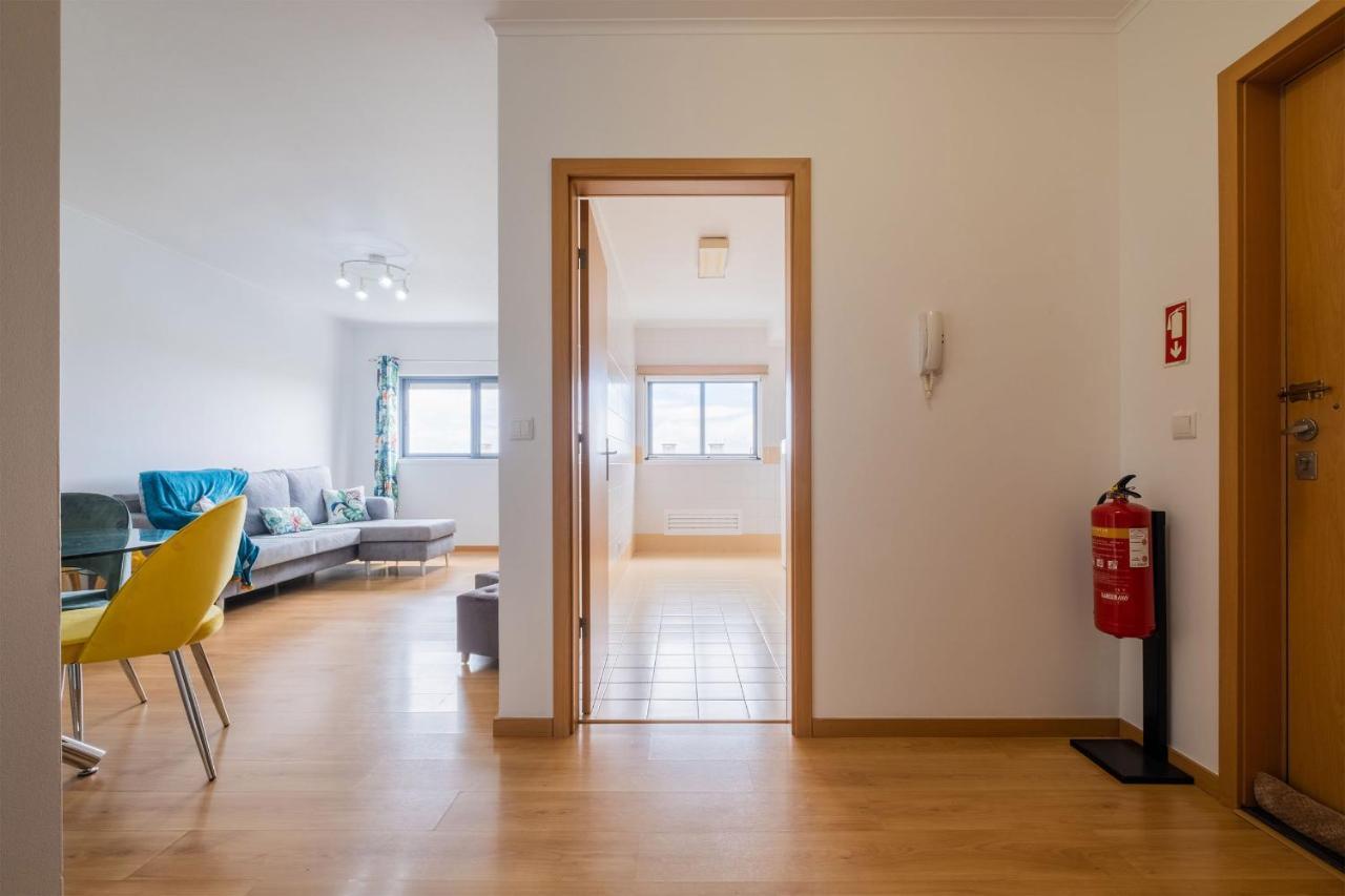 Happy Apartment